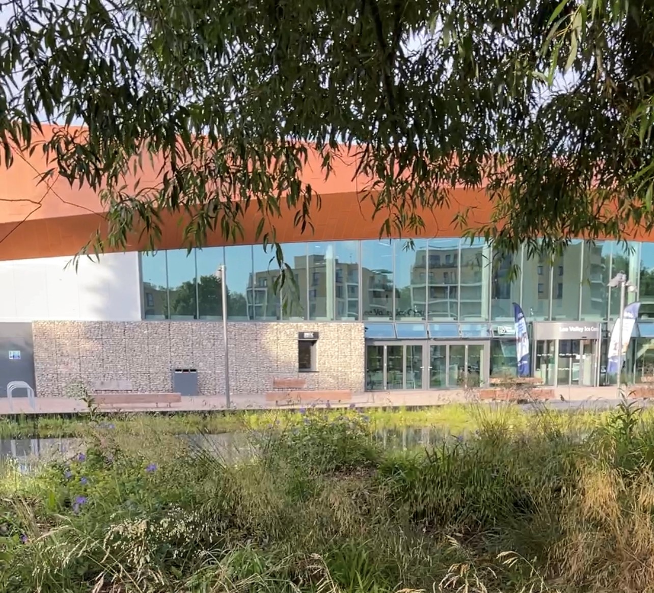 Ice Skating Lessons in London? We're here to help!